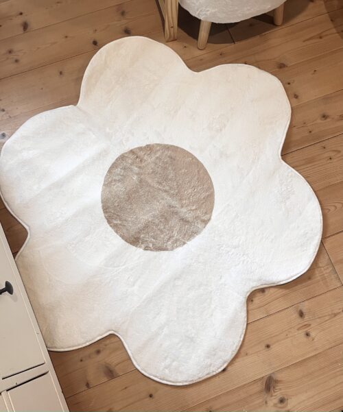 Tapis en forme de marguerite de la collection Bloom