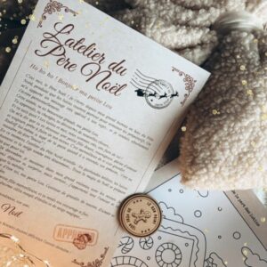 Une lettre personnalisée du Père Noël, accompagnée d’un dessin des lutins et d’un bon point aimanté venu du Pôle Nord. Un cadeau magique, tendre et inoubliable pour émerveiller votre enfant.