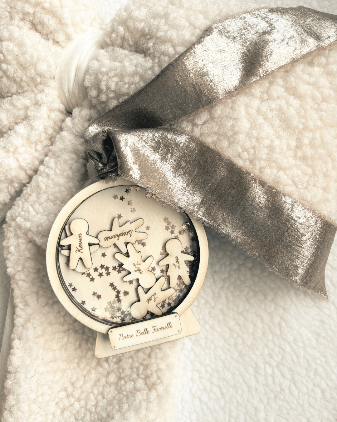 Boule de Noël personnalisable en bois