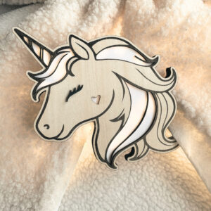 Création artisanale, veilleuse licorne en bois
